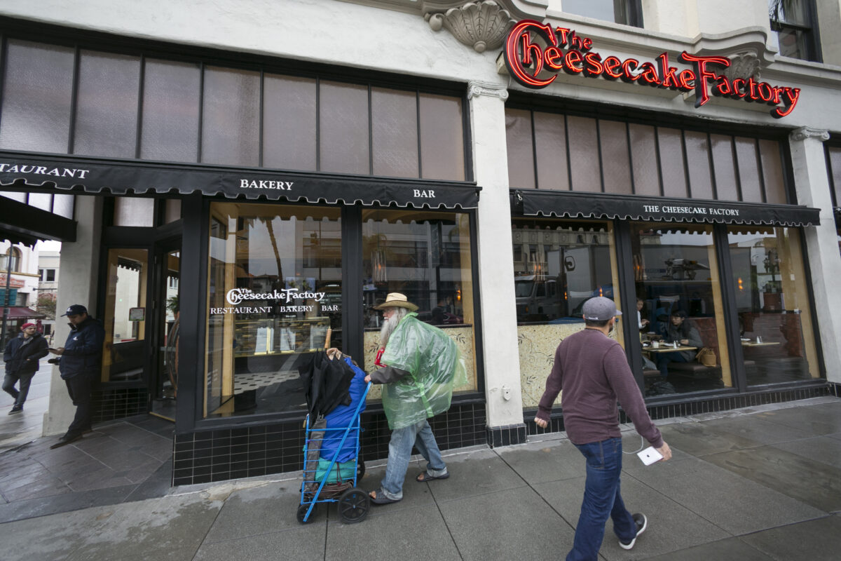 Cheesecake Factory to open at University Place in Orem on July 2 News